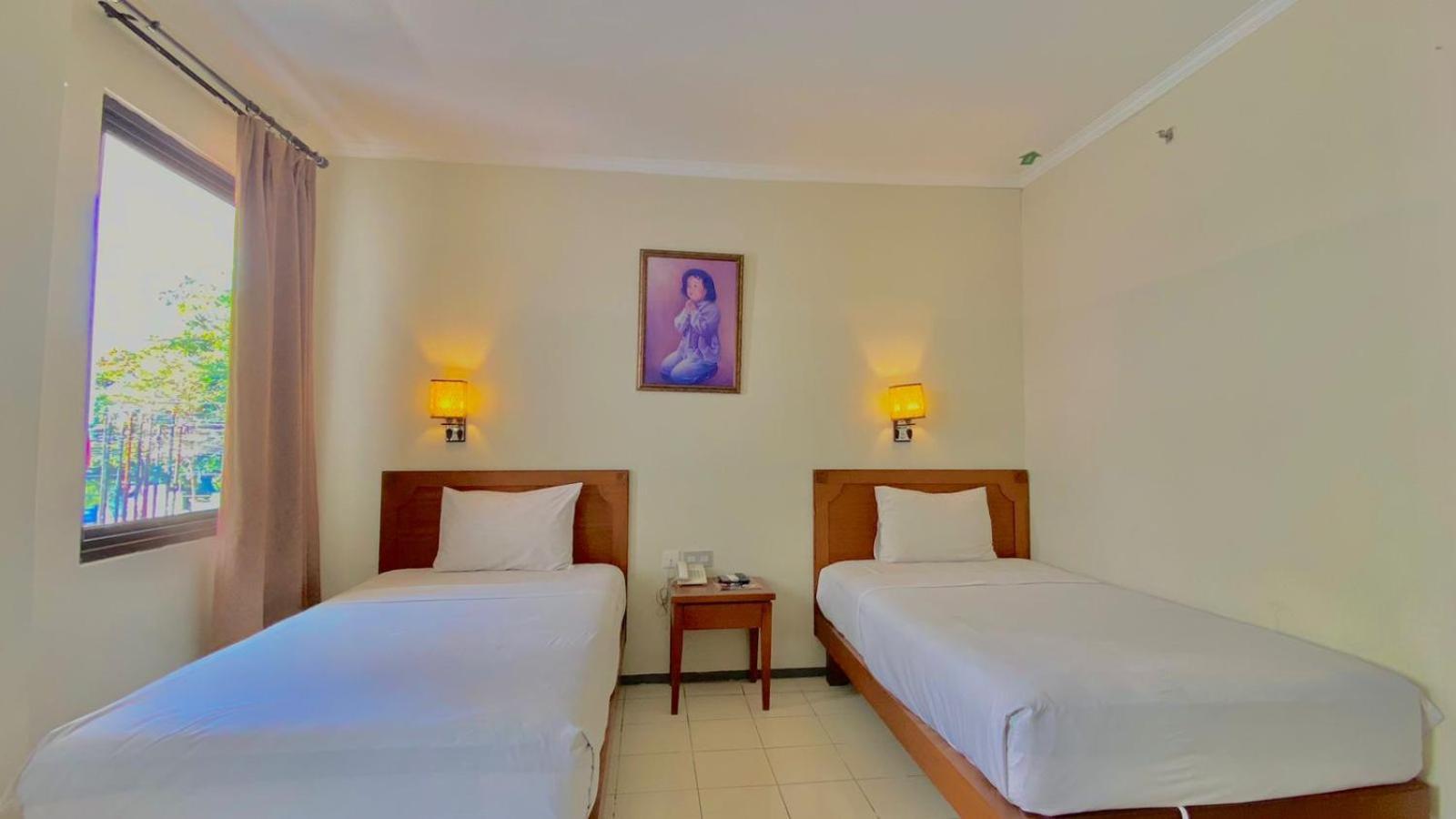 Pia Hotel Cirebon Exteriér fotografie
